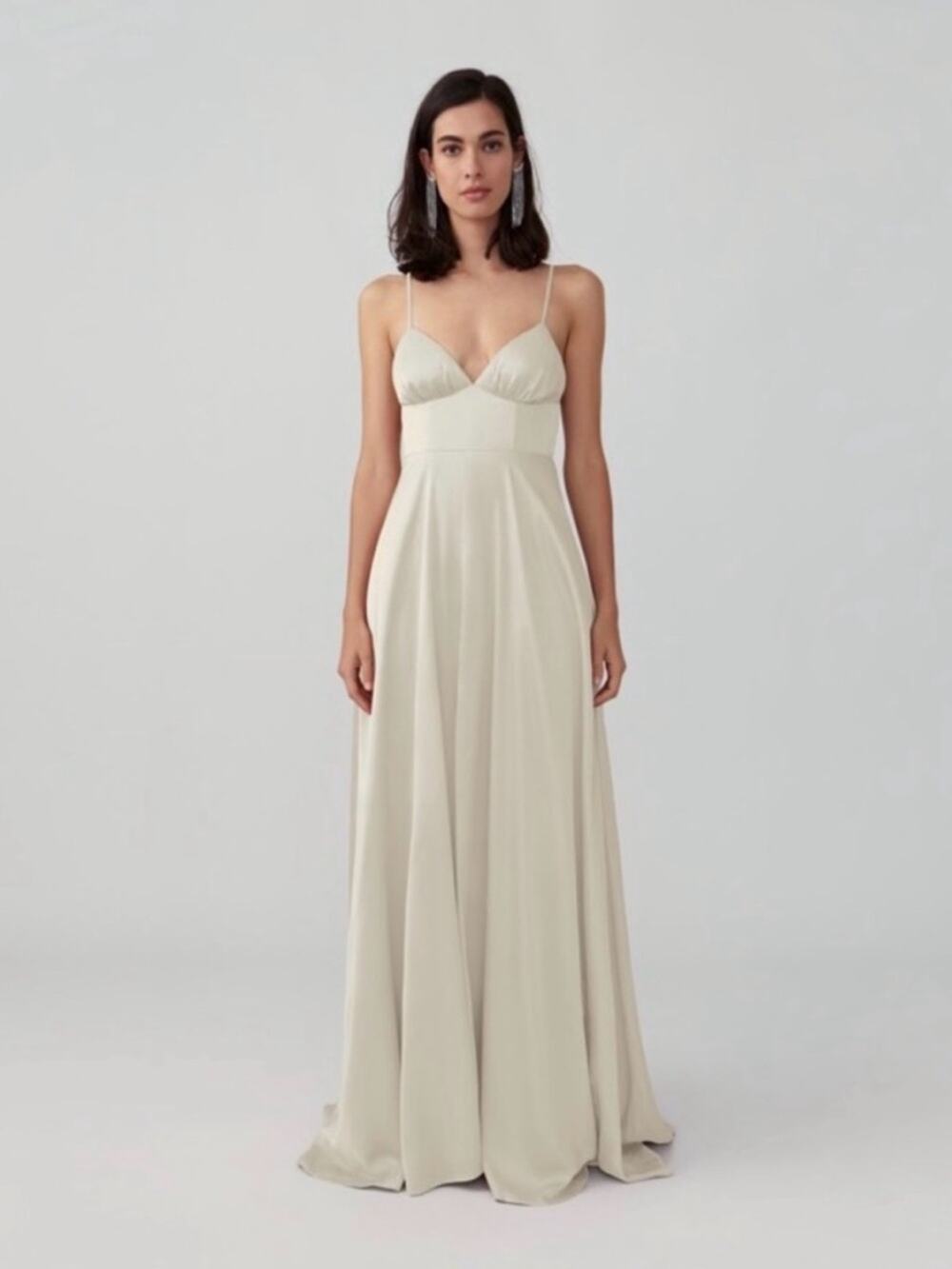 Fame & Partners Stappy Tri Cup Gown Champagne Size 6 Bridal Wedding Guest Prom